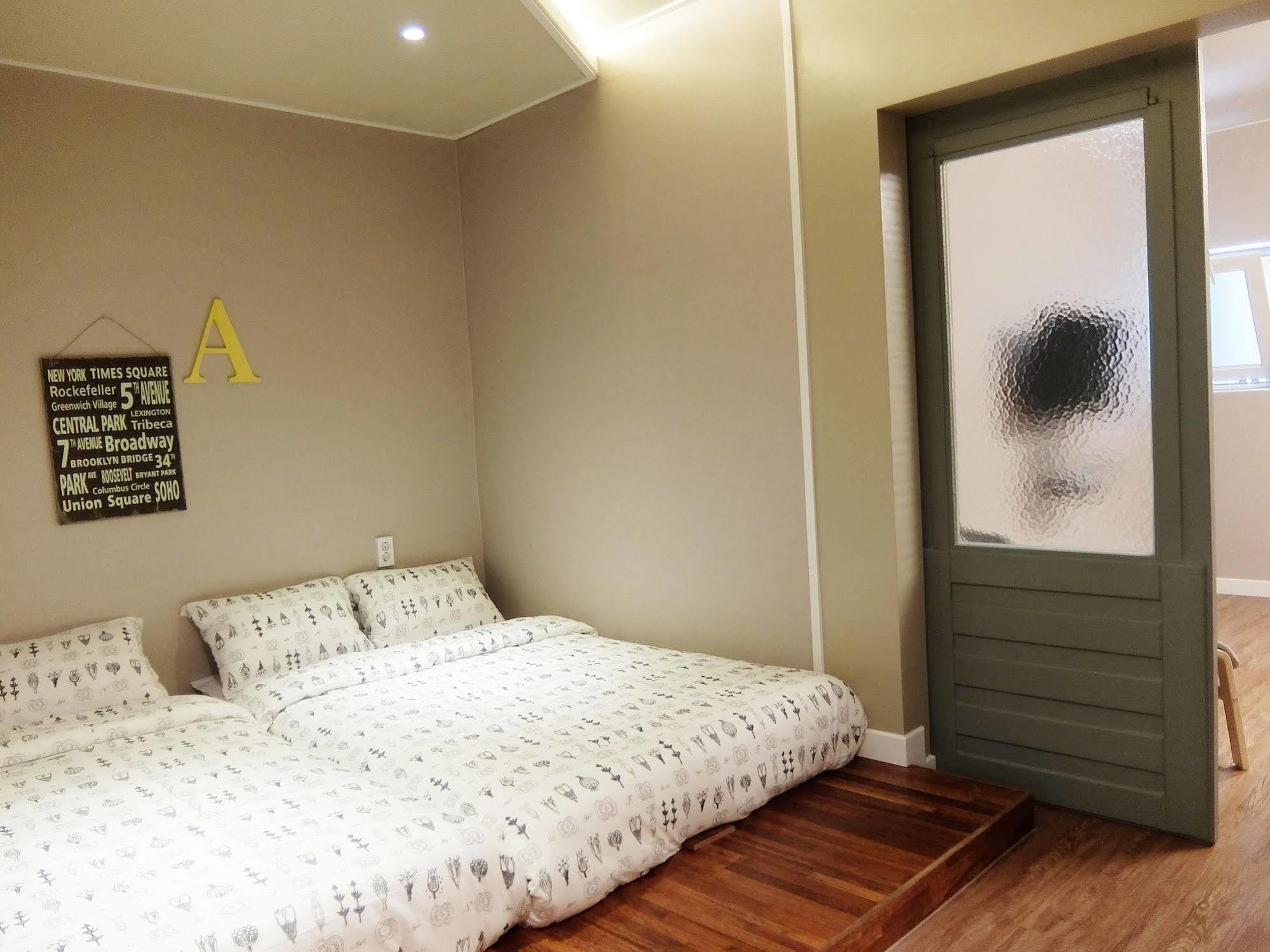 Hostel Vanilla 2 Dongdaemun Seoul Eksteriør billede